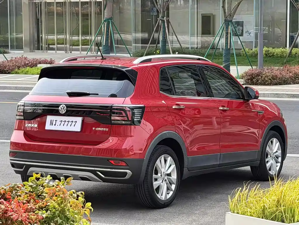 Volkswagen T-Cross 2020 — фото 11