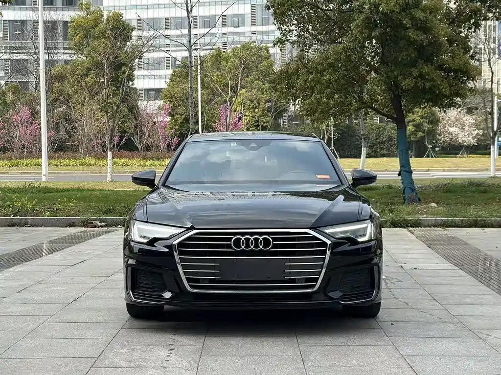Audi A6L 2019 — фото 2