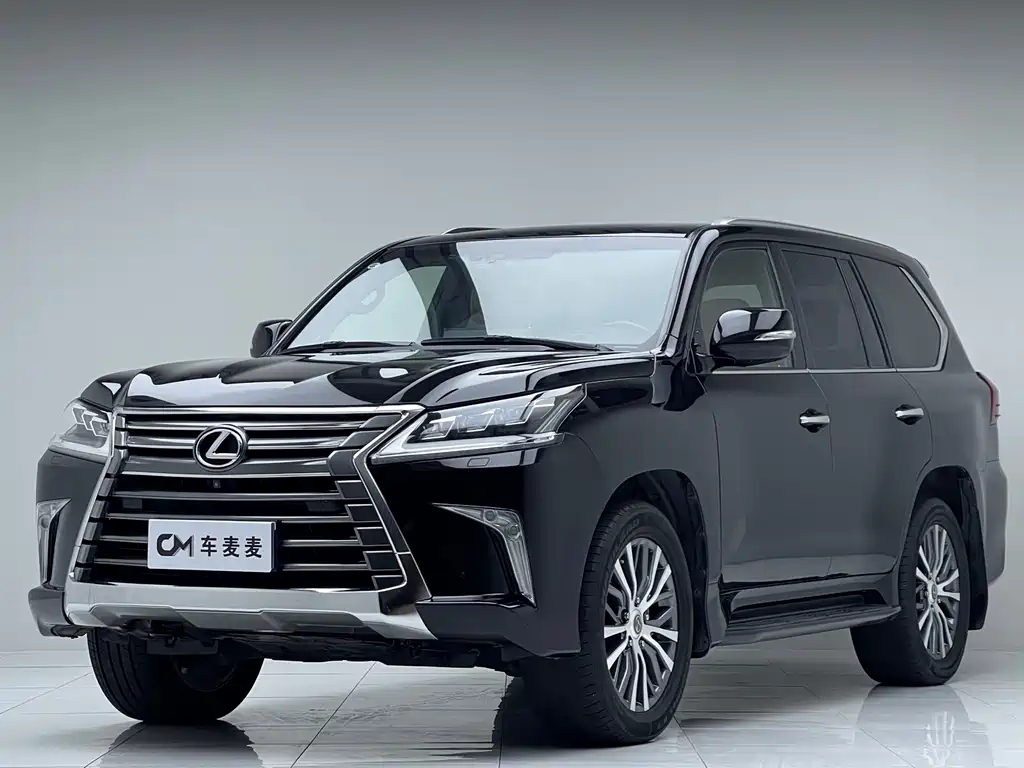 Lexus LX 2017 — фото 1
