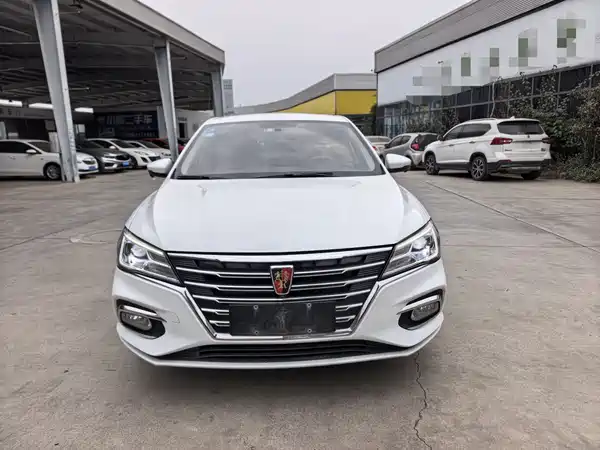 Roewe i5 2020