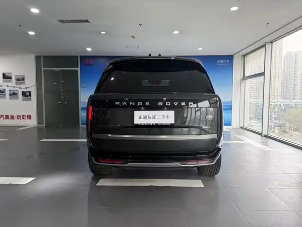 Land Rover Range Rover 2024