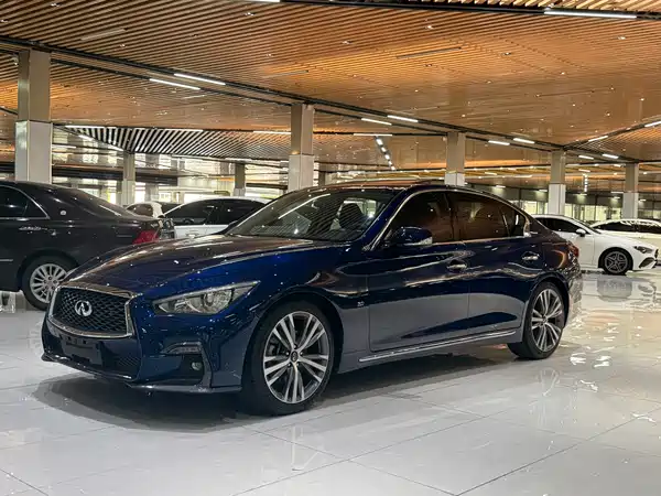 Infiniti Q50L 2018