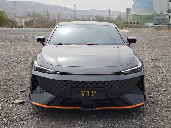 Changan UNI-V 2024