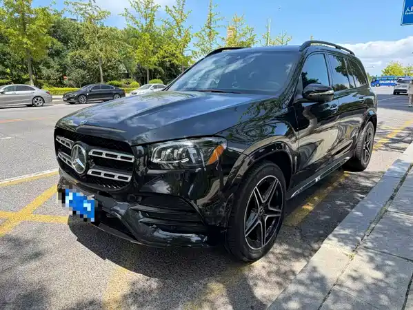 Mercedes-Benz GLS 2023