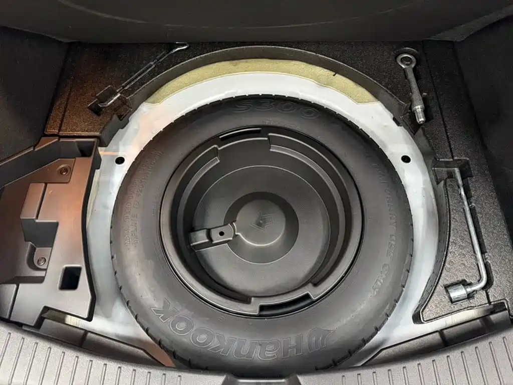 Mazda CX-4 2023 — фото 19