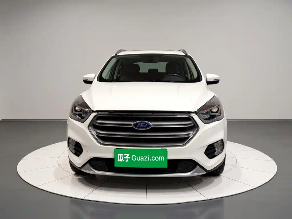 Ford Kuga 2017 — фото 24