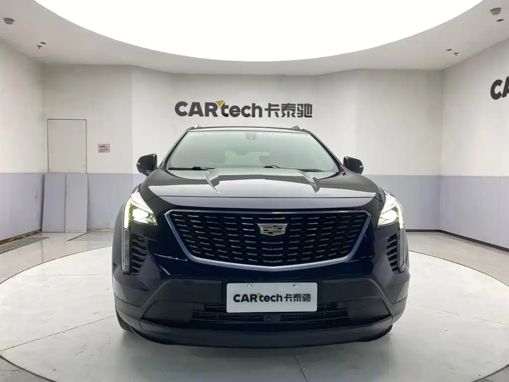 Cadillac XT4 2020 — фото 3