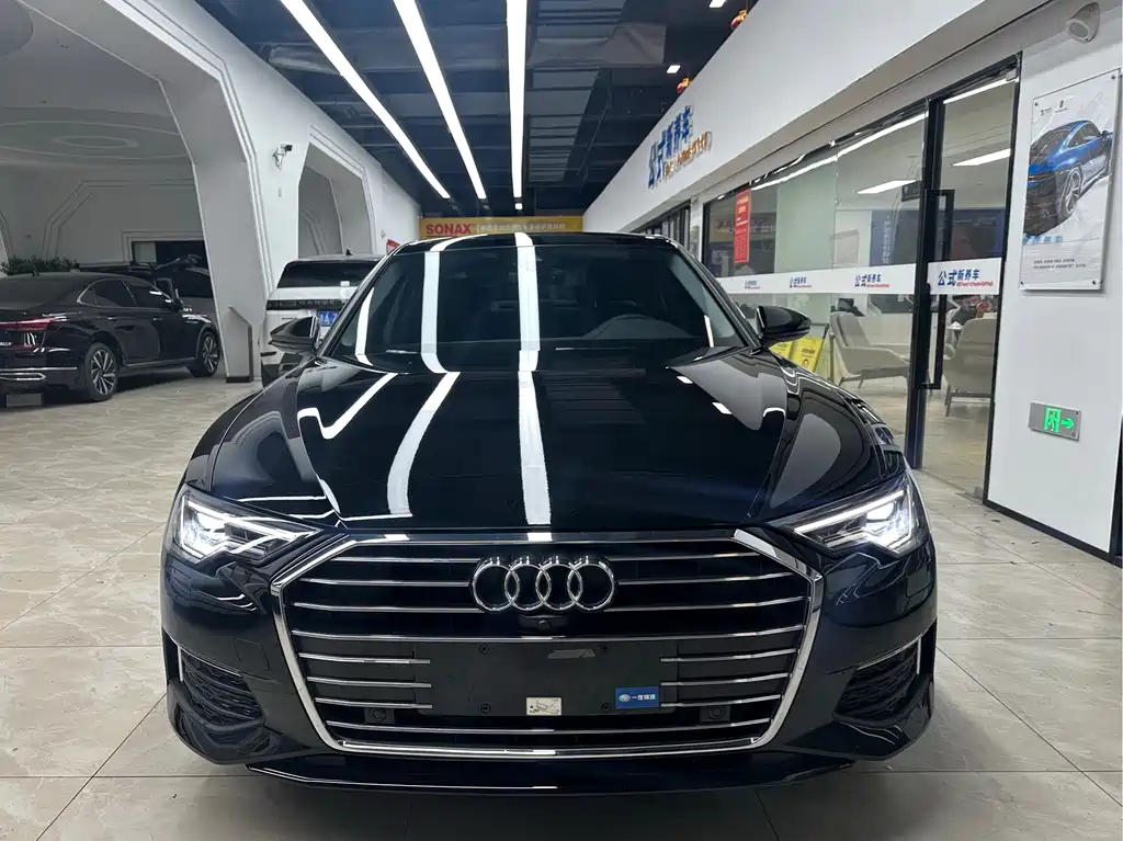 Audi A6L 2020