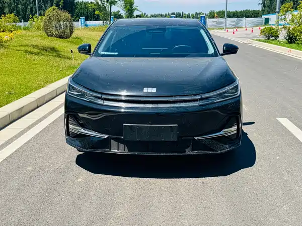 Geely Galaxy A7 EM 2025