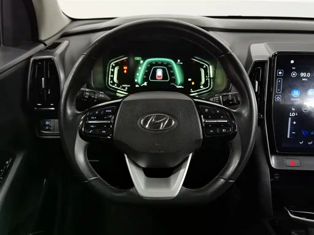 Hyundai ix35 2022 — фото 11
