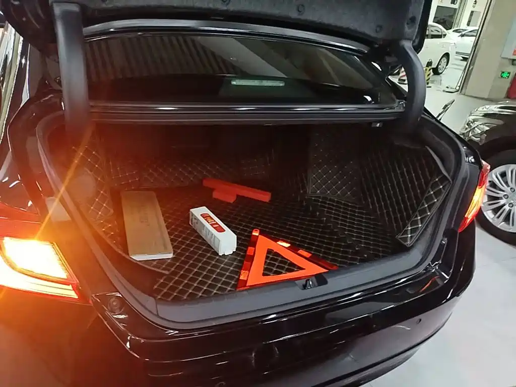 Honda Accord 2021 — фото 19