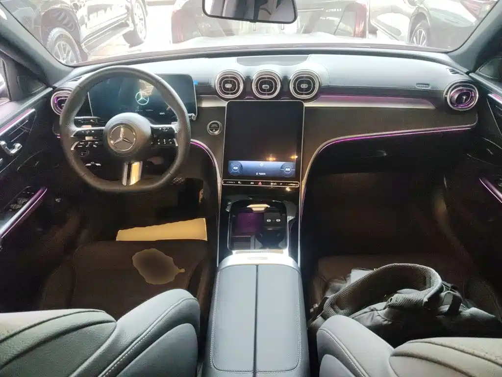 Mercedes-Benz C-Class 2023