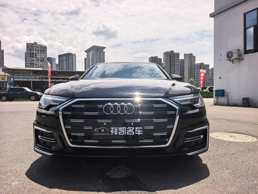 Audi A6L 2025 — фото 2