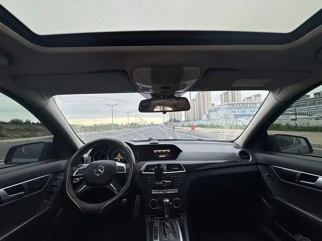 Mercedes-Benz C-Class 2013 — фото 11