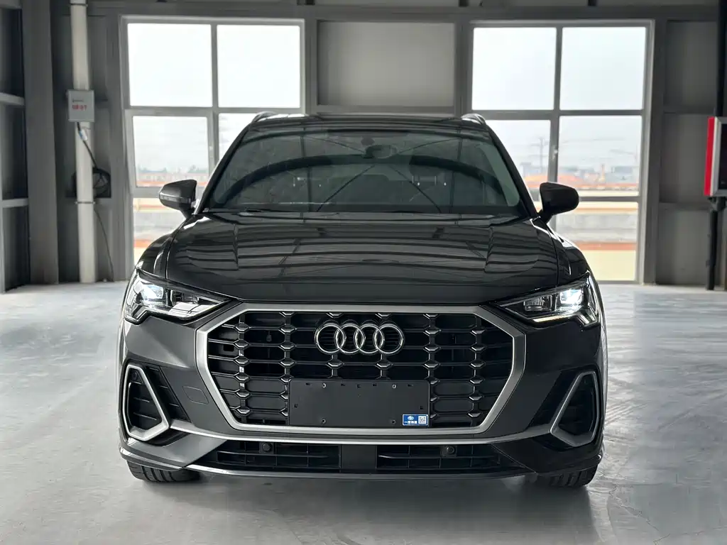 Audi Q3 2022