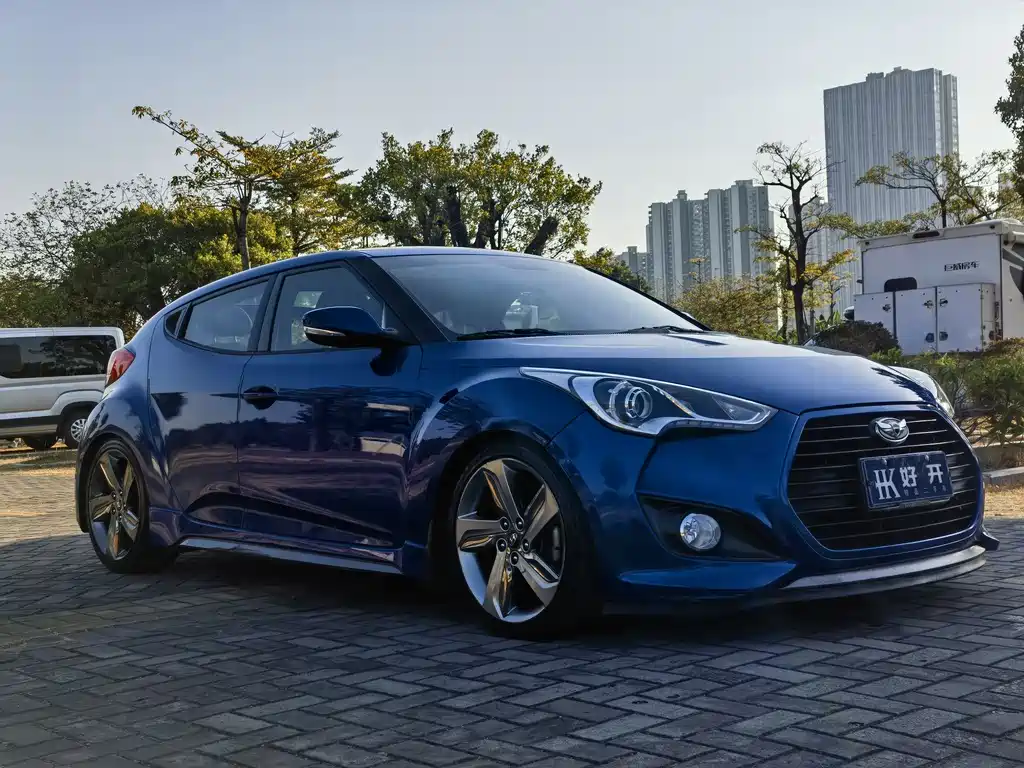 Hyundai Veloster 2015 — фото 3