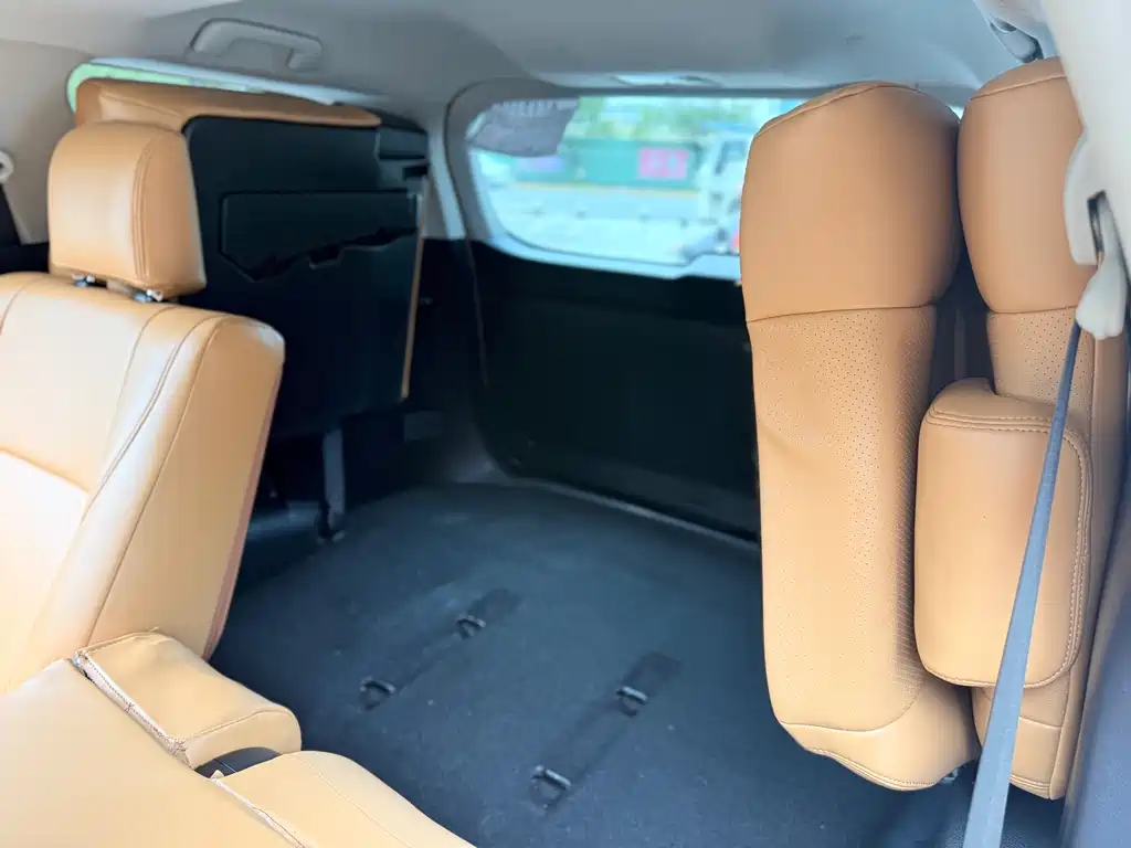 Toyota Fortuner 2018 — фото 12