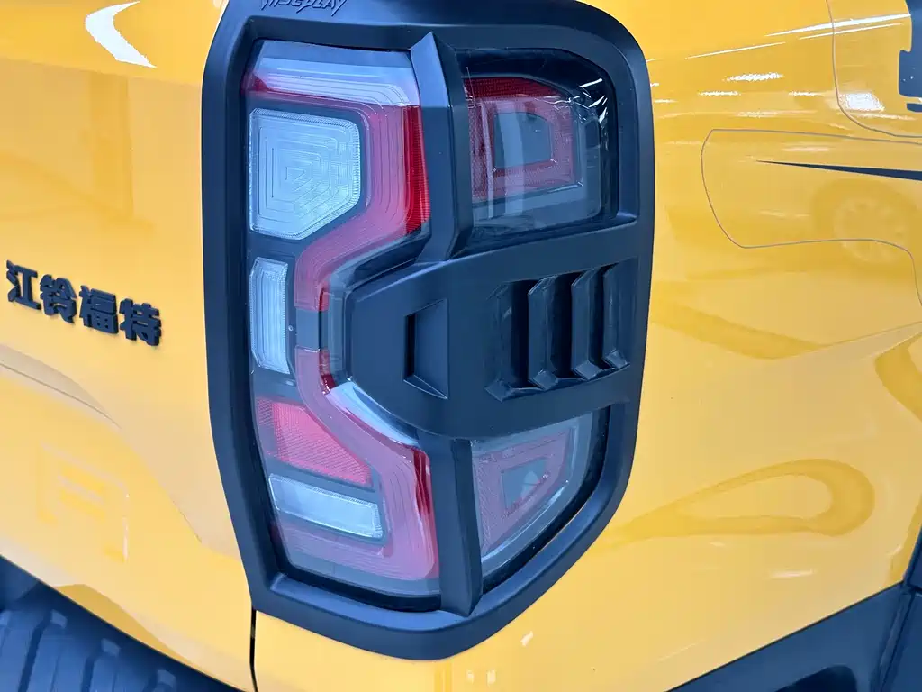 Ford Ranger 2025 — фото 11