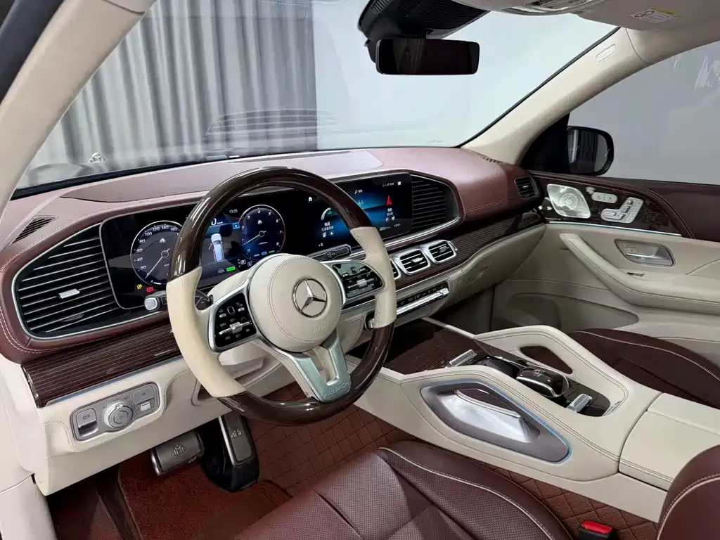 Mercedes-Benz GLS 2022 — фото 4