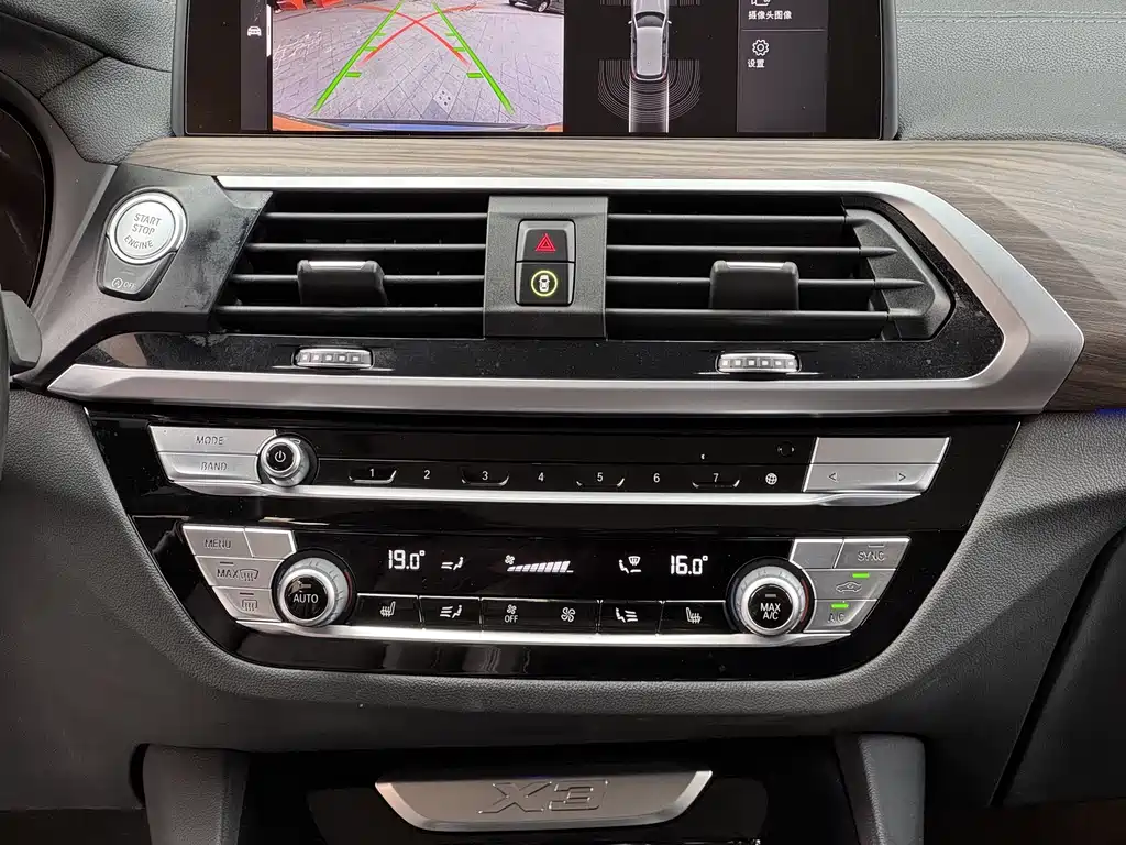 BMW X3 2020 — фото 12
