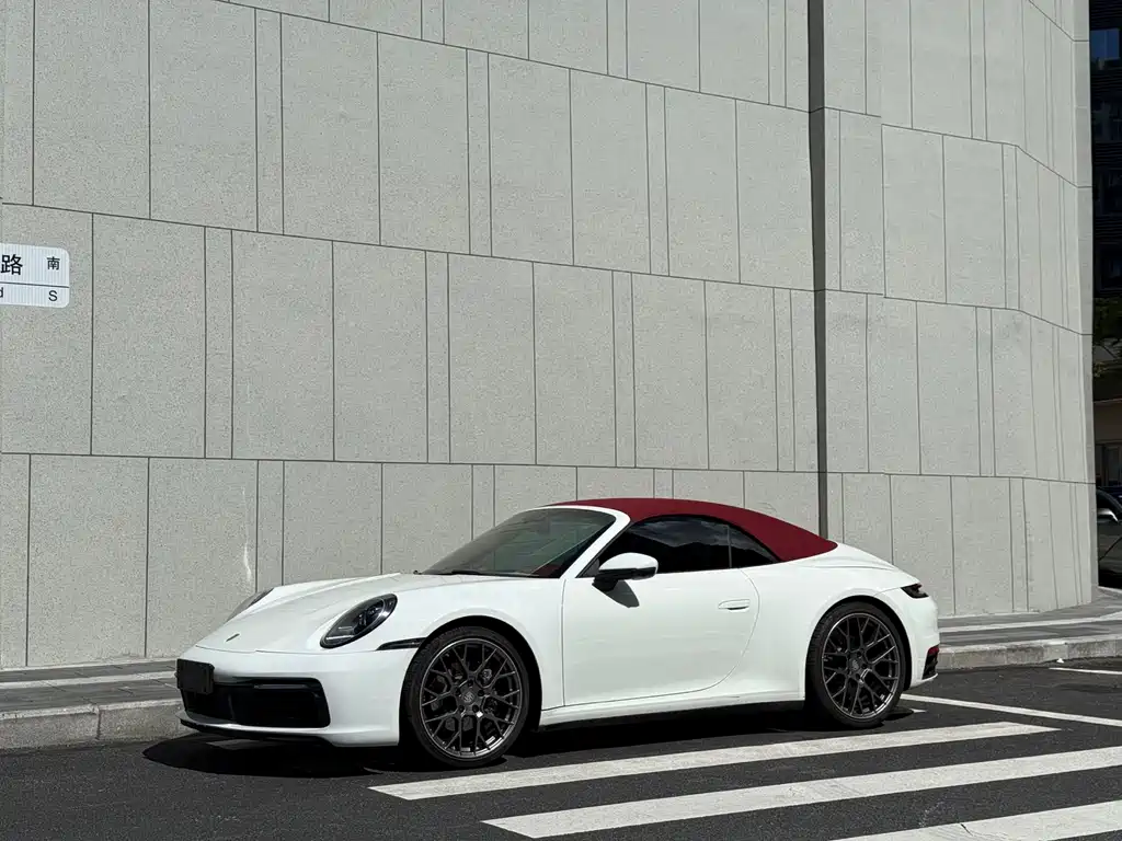 Porsche 911 2020