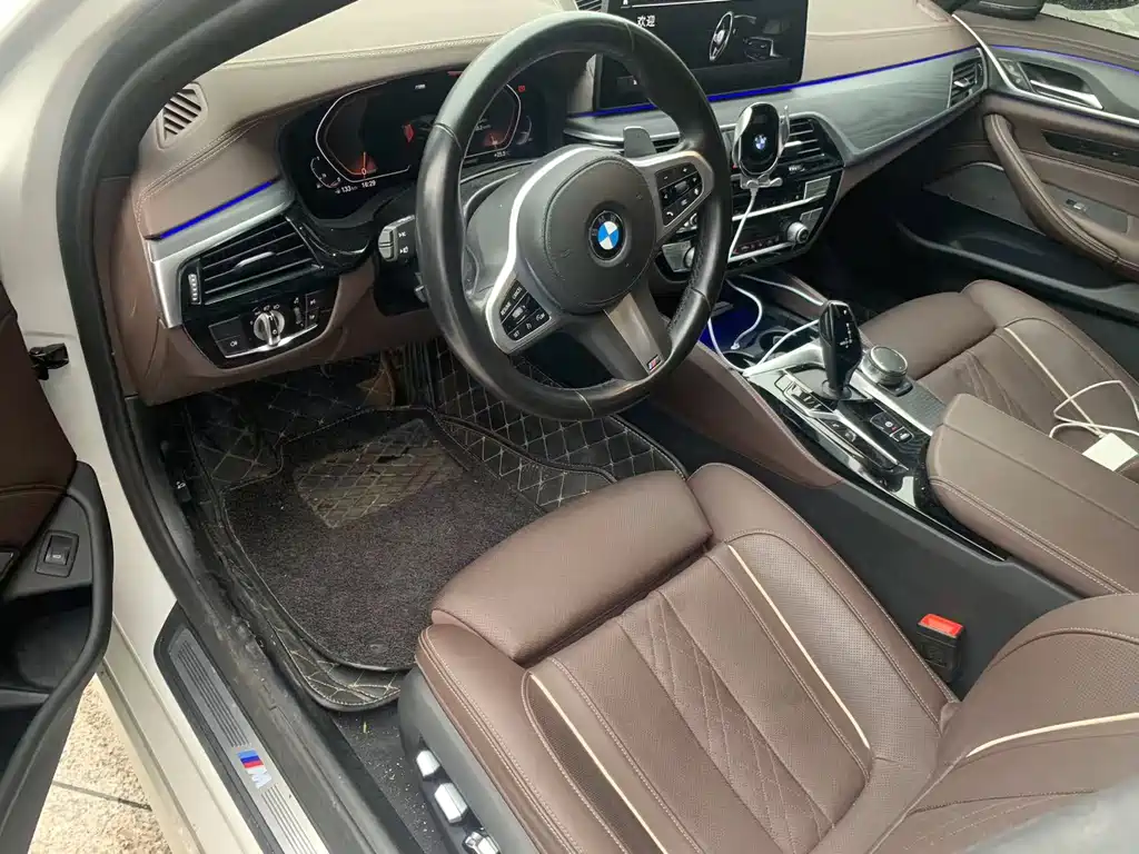BMW 5 Series 2022