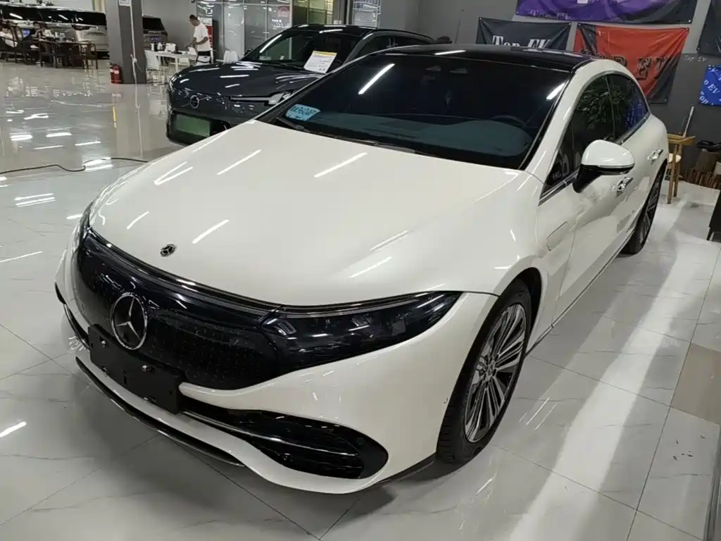 Mercedes-Benz EQS 2023