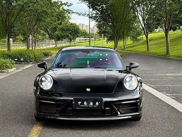 Porsche 911 2022