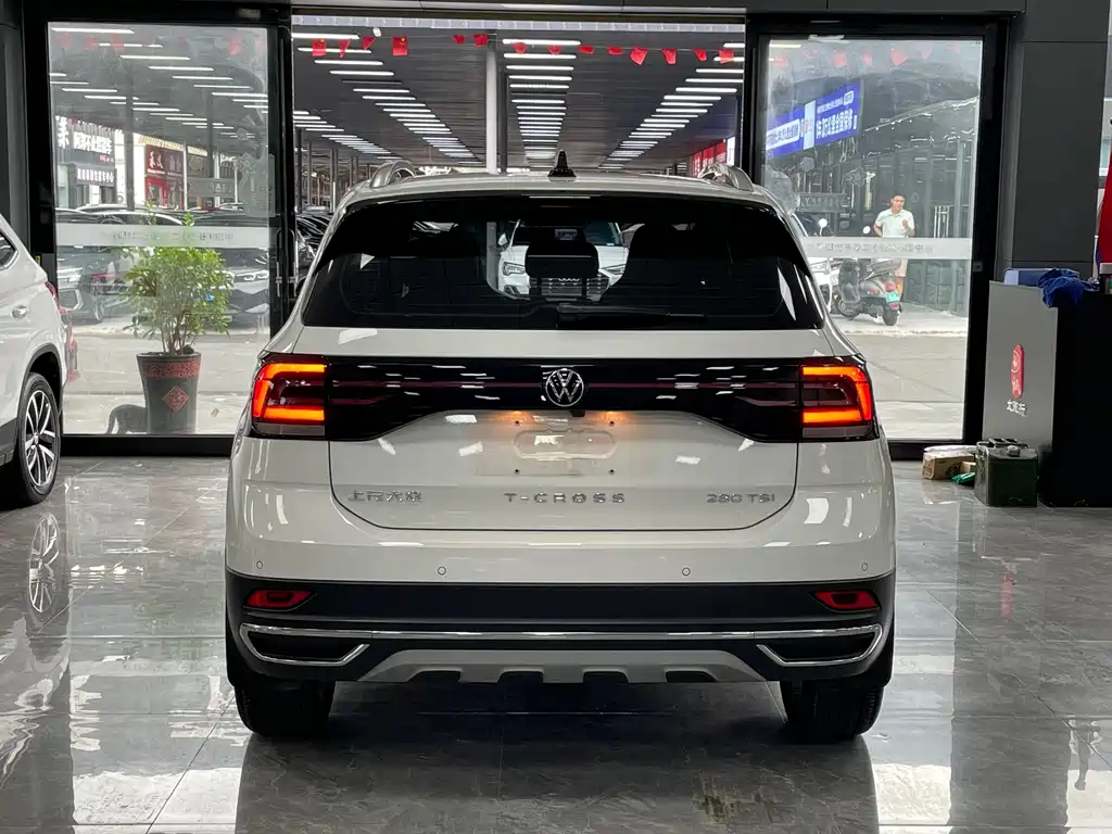 Volkswagen T-Cross 2022 — фото 16
