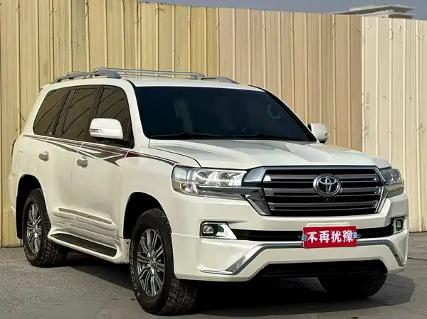 Toyota Land Cruiser 2016