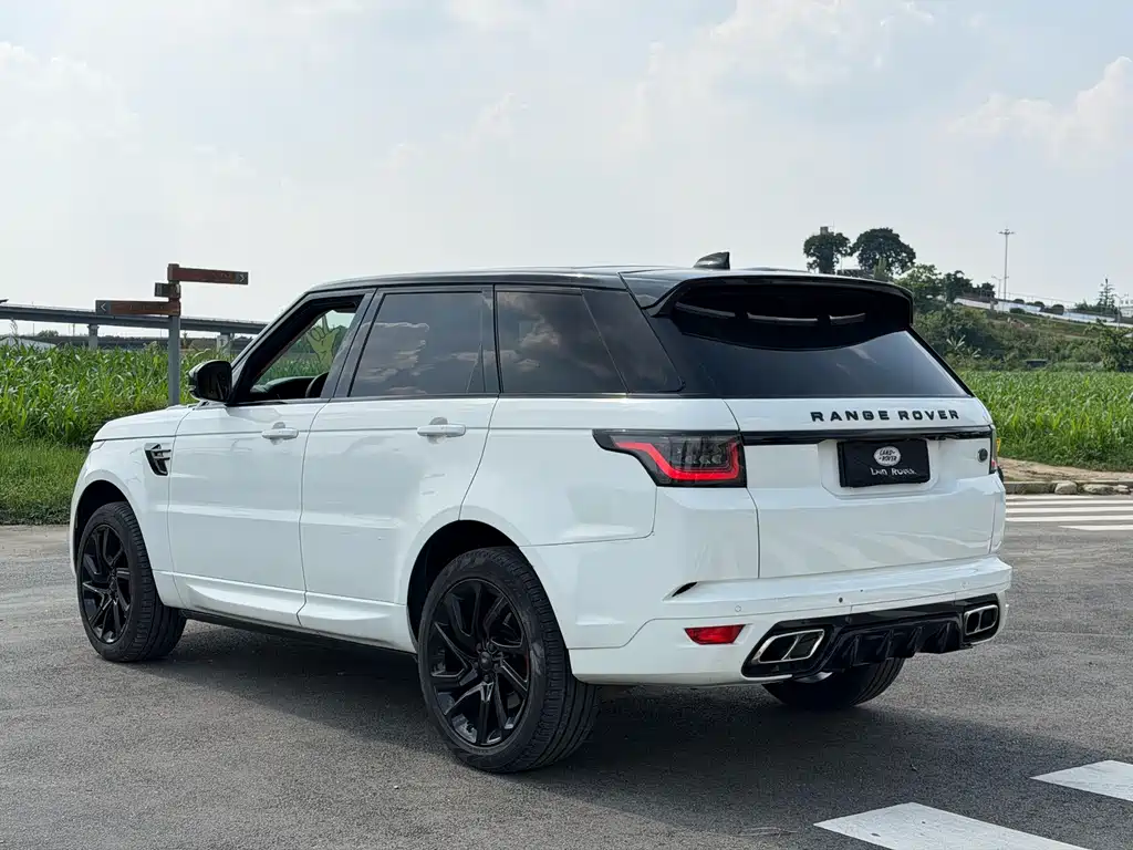 Land Rover Range Rover Sport 2018 — фото 7