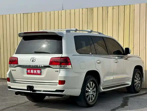 Toyota Land Cruiser 2016
