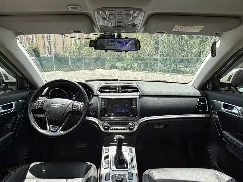 Haval H6 Coupe 2015 — фото 10