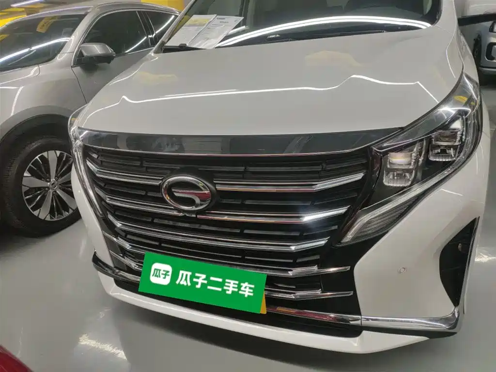 GAC Motor Trumpchi M8 2022 — фото 3