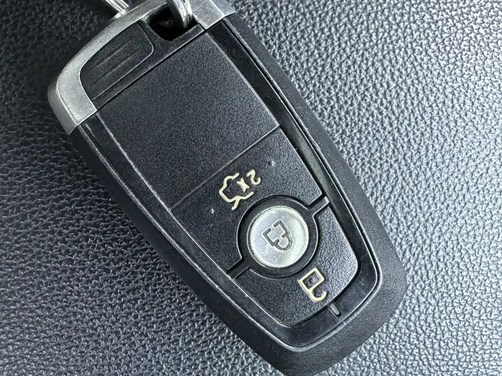 Ford Mondeo 2019 — фото 13