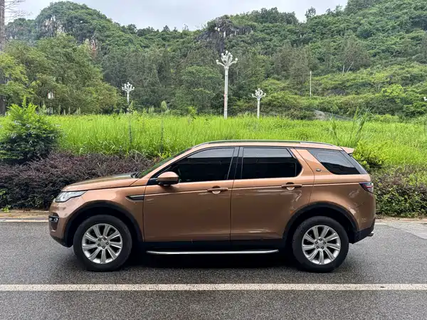 Land Rover Discovery Sport 2016