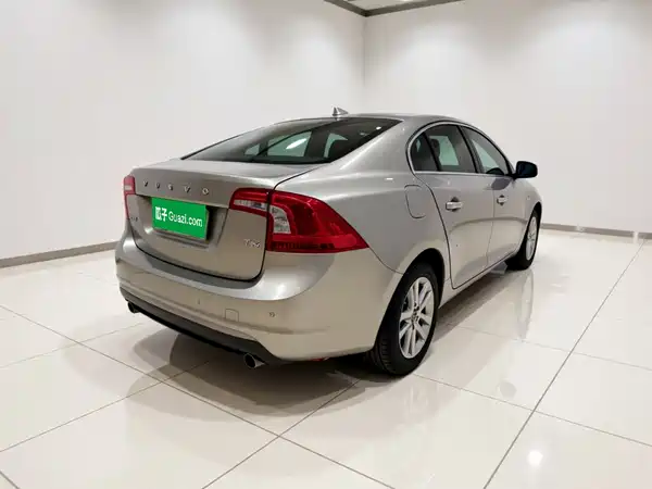 Volvo S60 2016