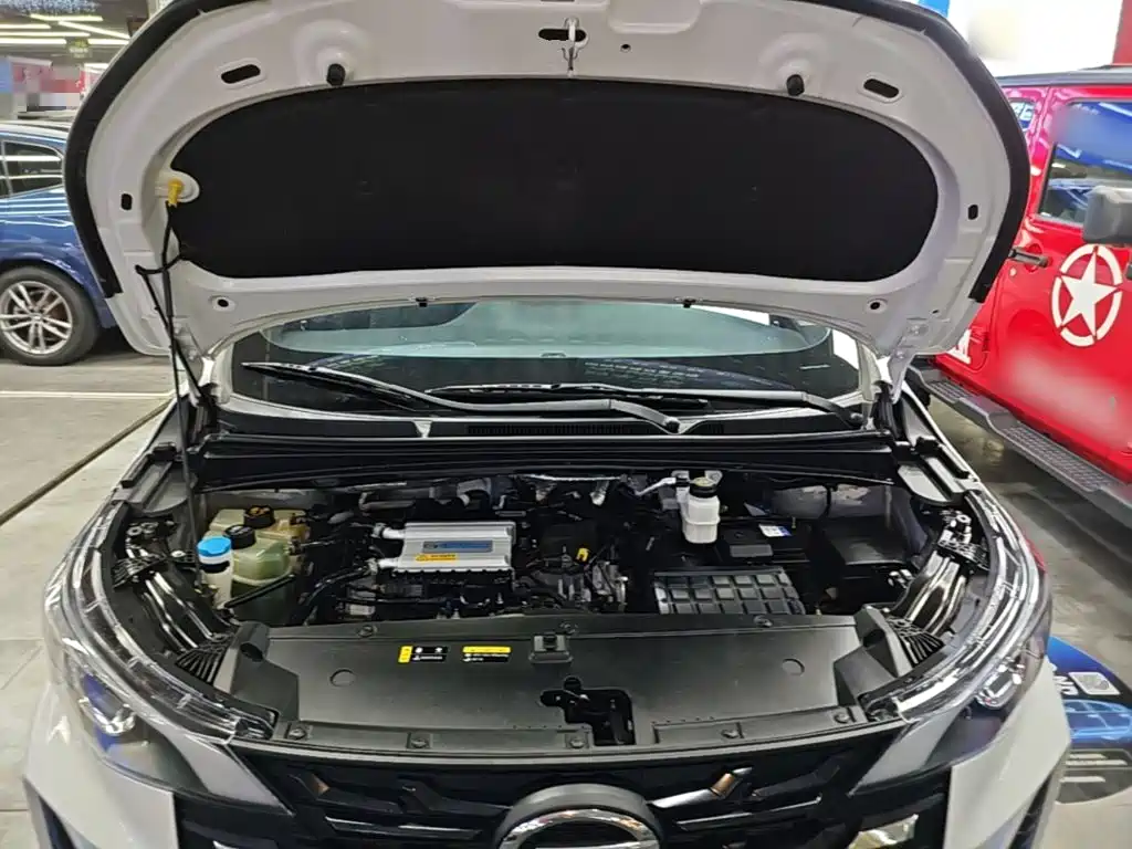 GAC Trumpchi M6 2023 — фото 20