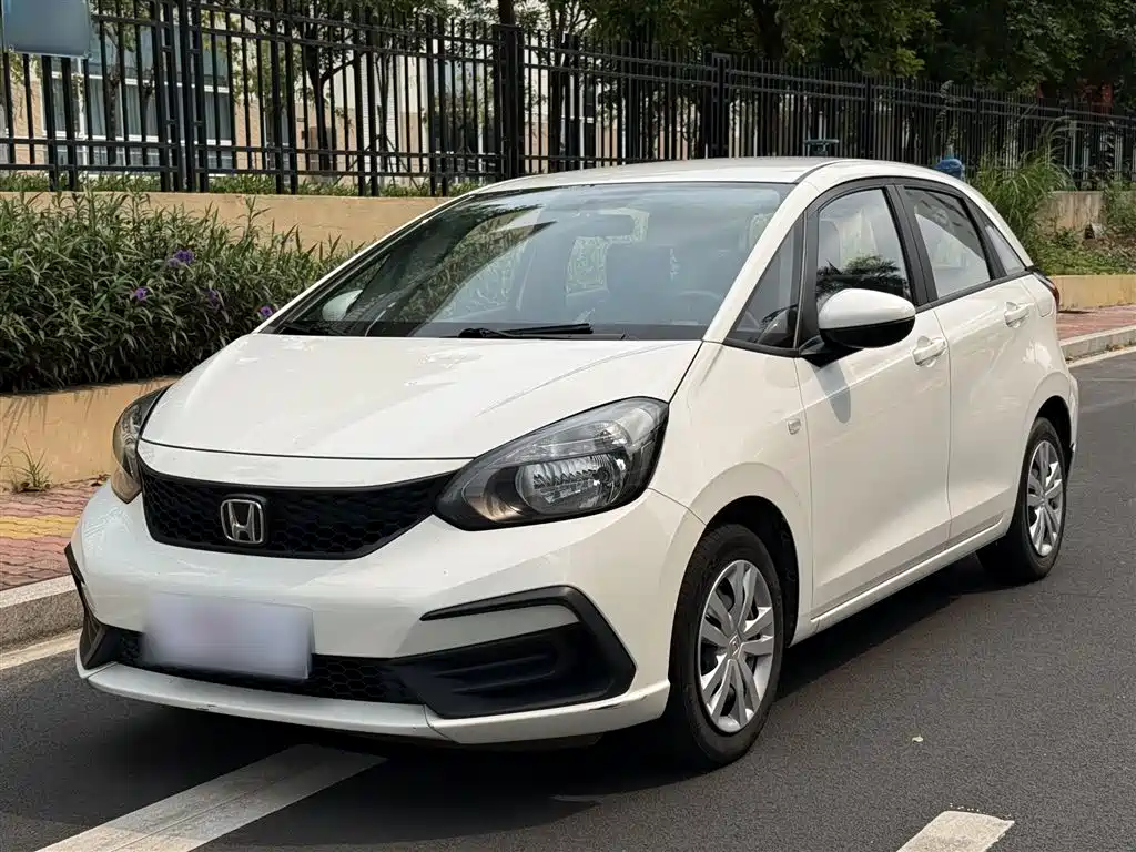 Honda Fit 2023 — фото 1