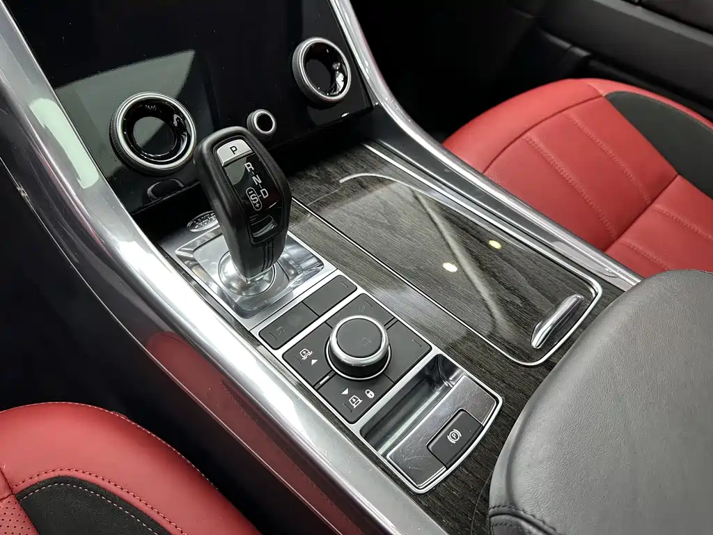 Land Rover Range Rover Sport 2022 — фото 20