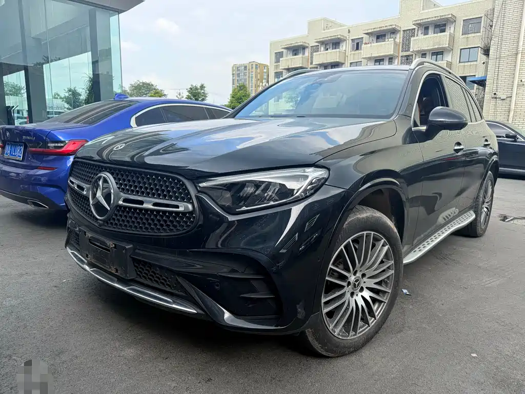 Mercedes-Benz GLC 2023