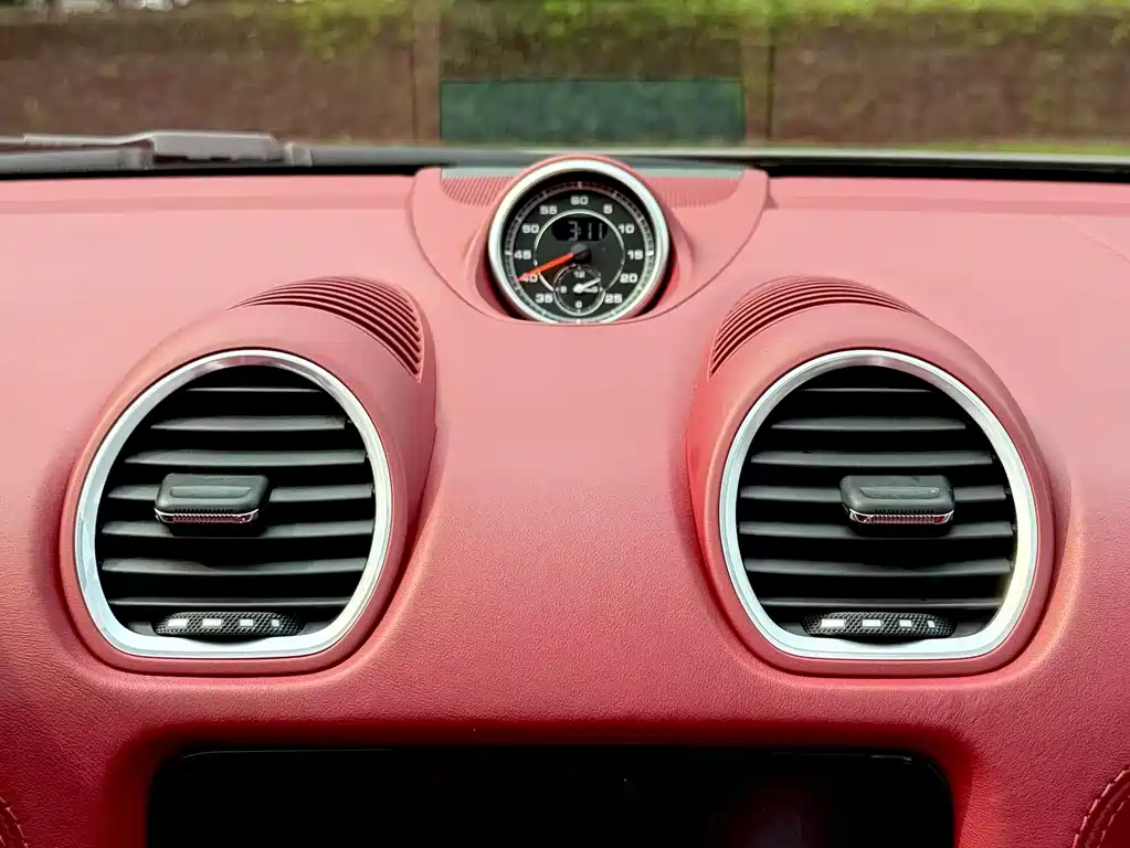 Porsche 718 2022 — фото 10