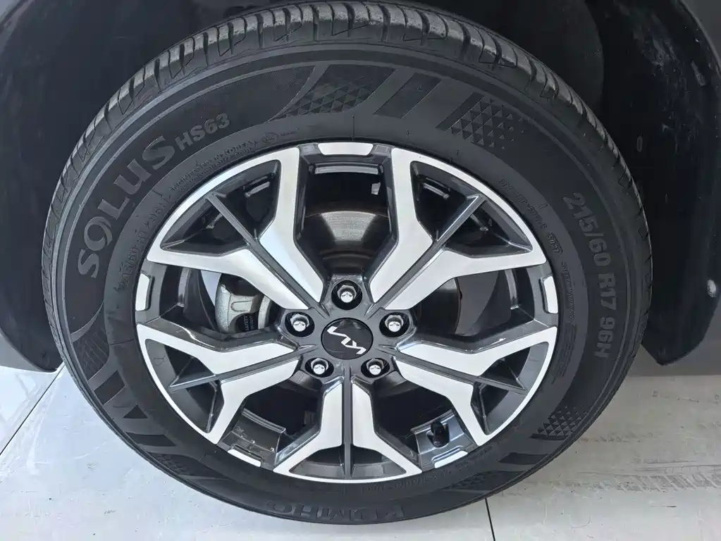 Kia KX3 2022 — фото 15