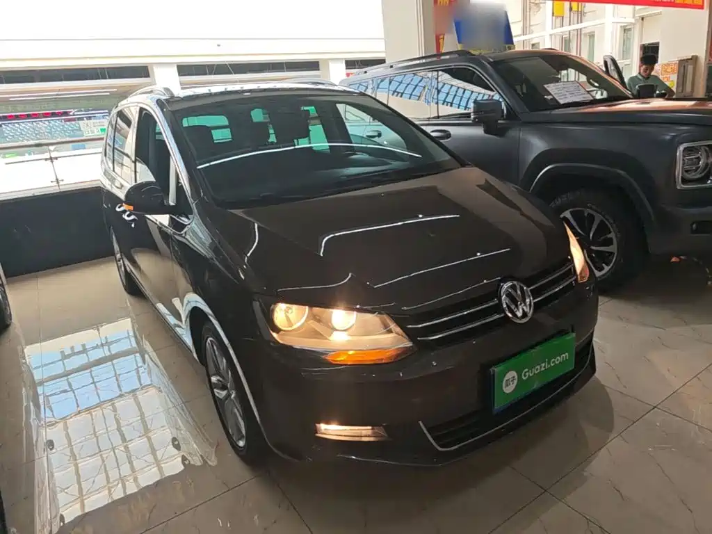 Volkswagen Sharan 2017 — фото 4