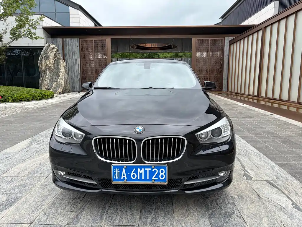 BMW 5 Series GT 2013 — фото 2