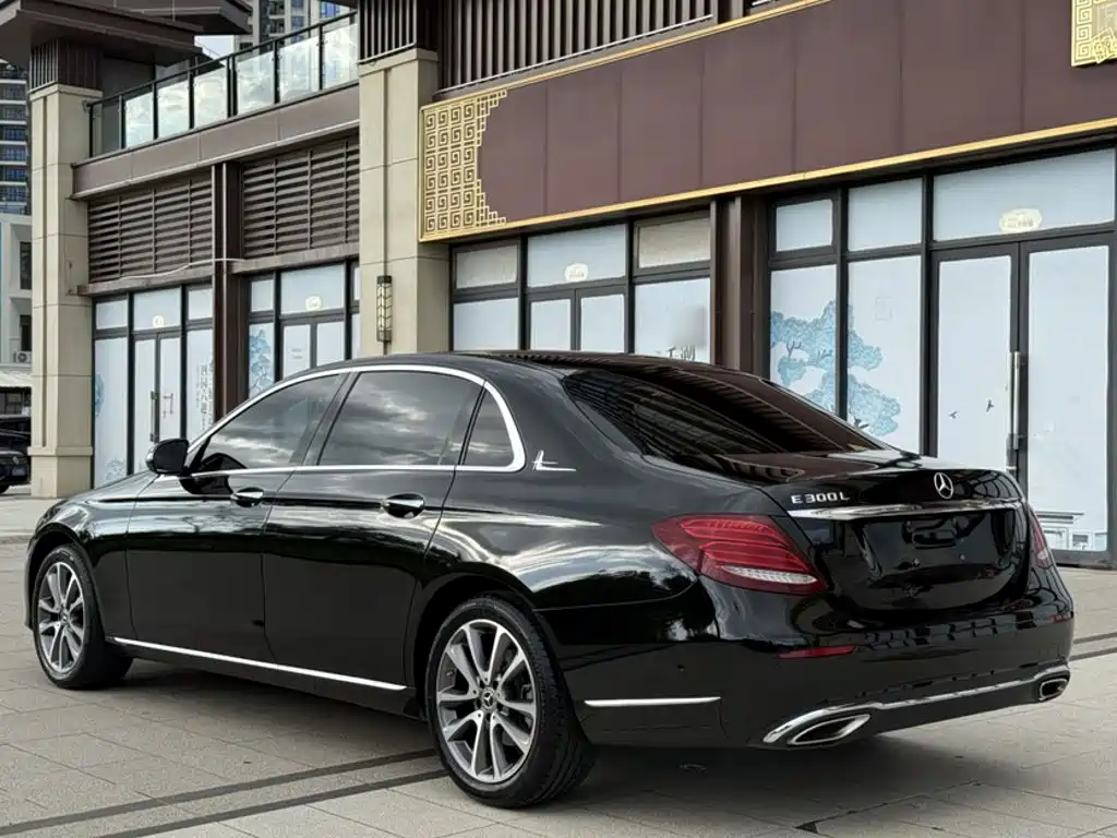 Mercedes-Benz E-Class 2020