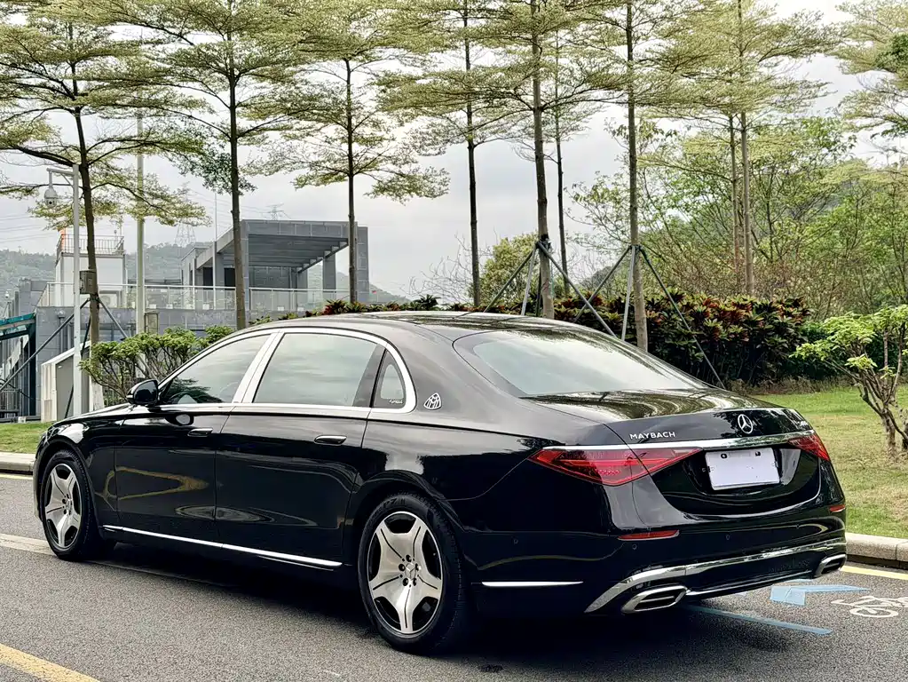 Mercedes-Benz Maybach S-Class 2024 — фото 17