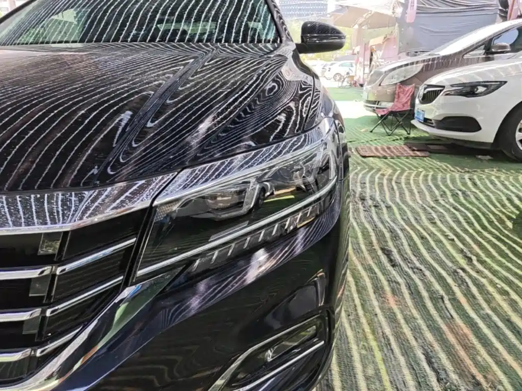 Volkswagen Passat 2019 — фото 24