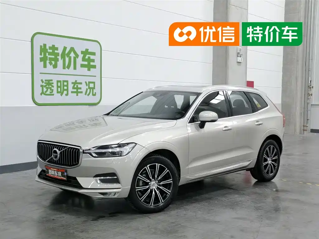 Volvo XC60 2018 — фото 1
