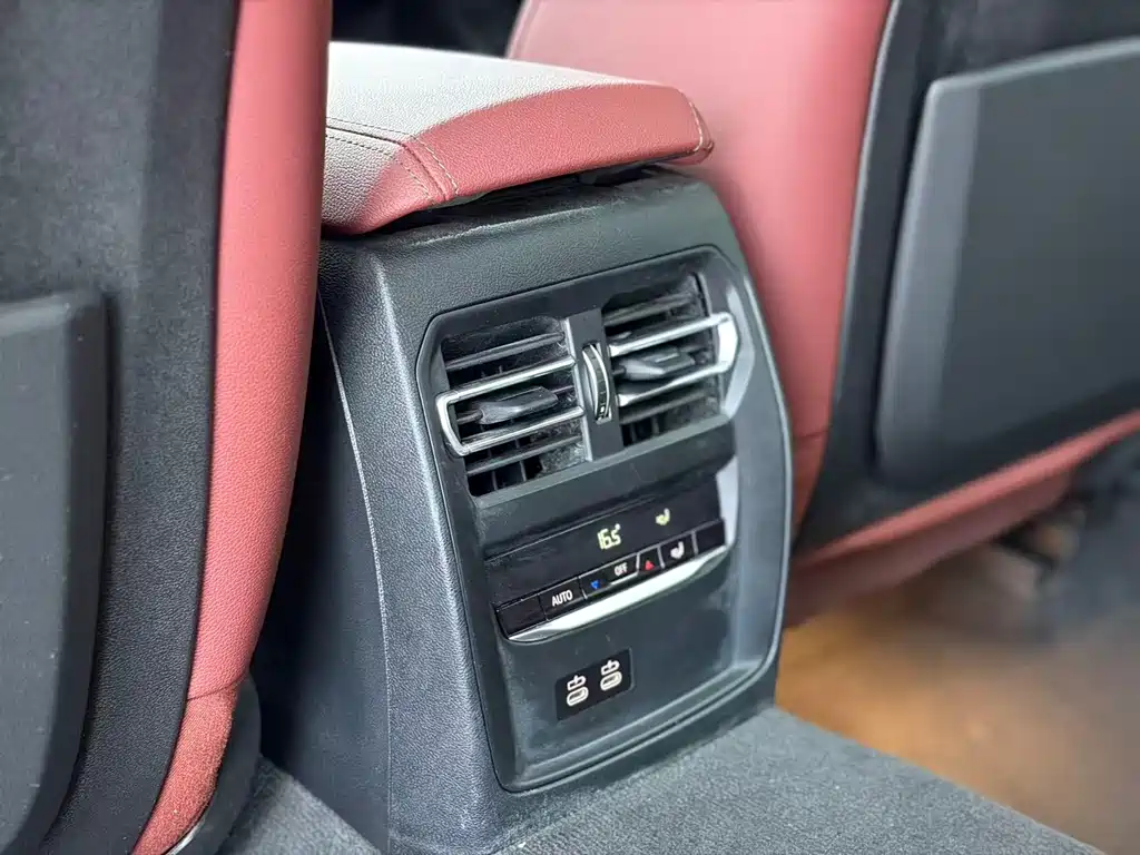 BMW 3 Series 2021 — фото 14